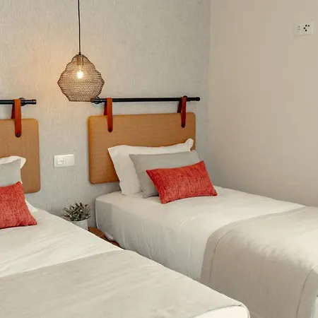 דירה Shellter By The Sea