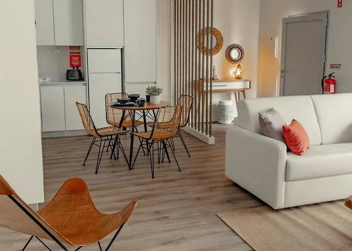 Shellter By The Sea Apartmán